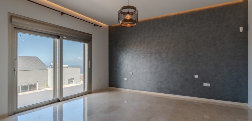 Villa con estudio en Roque del Conde
