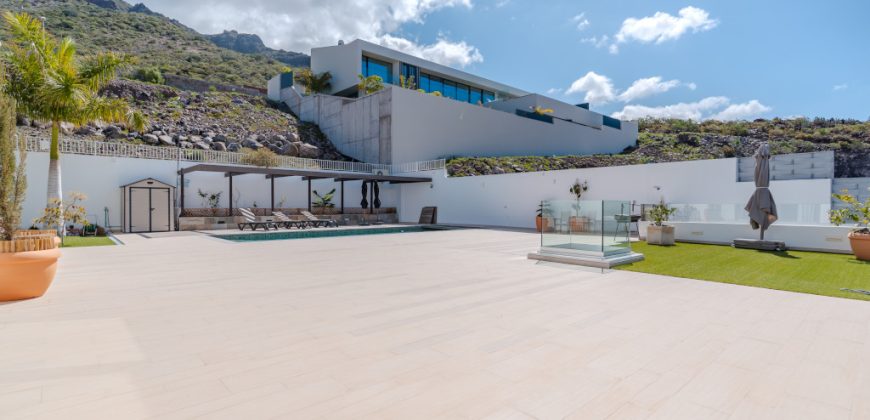 Villa con estudio en Roque del Conde